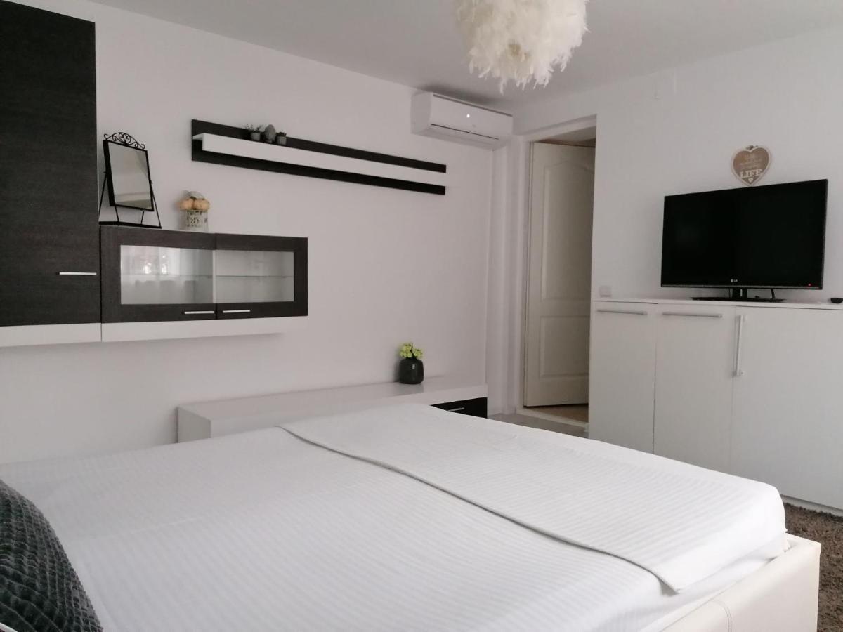 Privatunterkunft Alexandra House